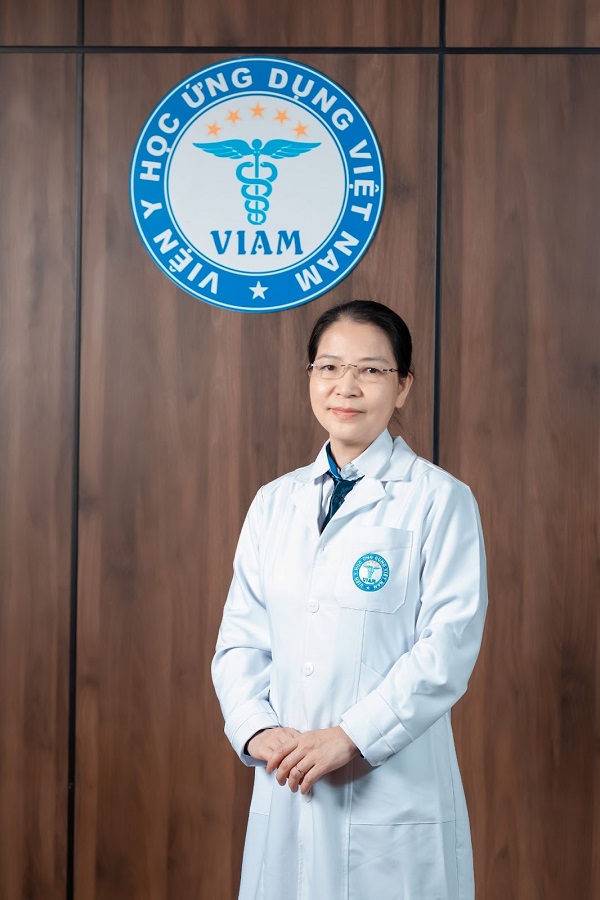 PGS. TS. BS Hoàng Thị Thanh là bác sĩ khám dinh dưỡng cho bé uy tín