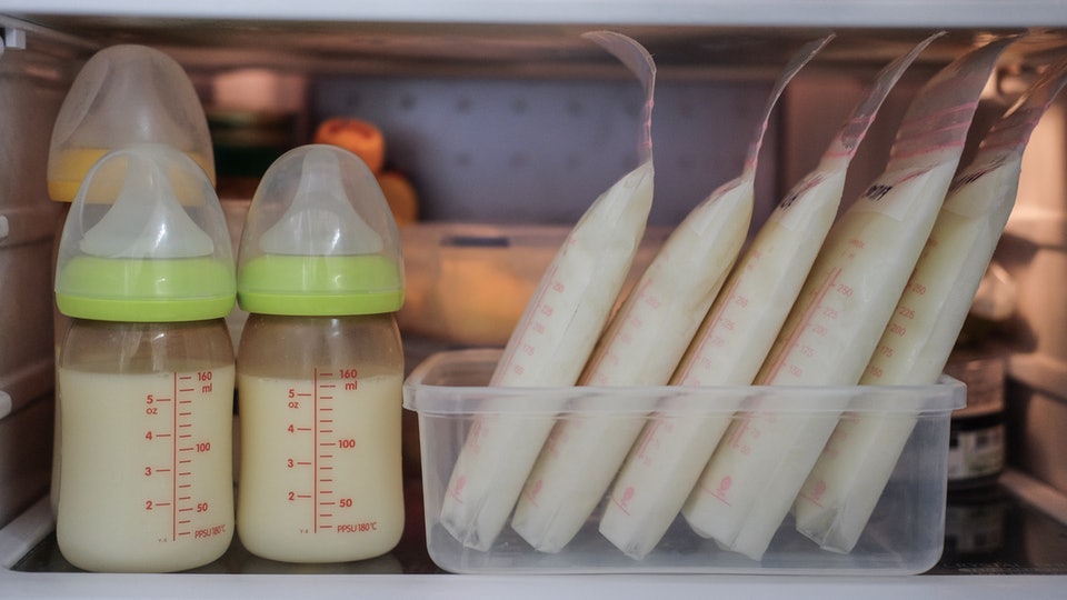 Dụng cụ bảo quản lạnh sữa mẹ Archives - Sản phẩm Mẹ và Bé