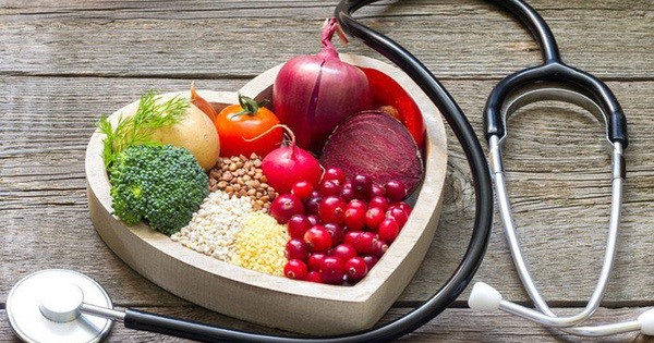  chế độ dinh dưỡng cho người mắc bệnh tim mạch