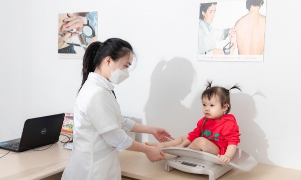 Khám dinh dưỡng định kỳ giúp trẻ phát triển khỏe mạnh, toàn diện về thể chất lẫn trí tuệ