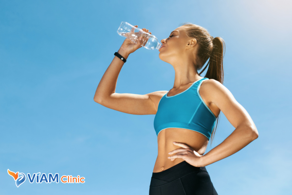 uống nước khi chạy