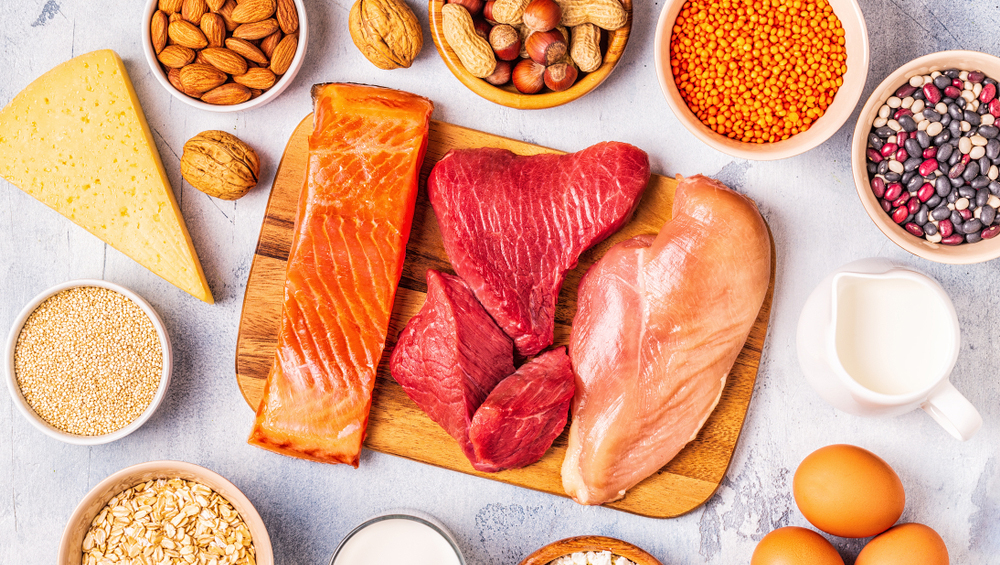 ưu tiên các nguồn protein nạc, dễ tiêu hóa